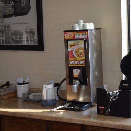 Hill Country Inn And Suite Copperas Cove Esterno foto