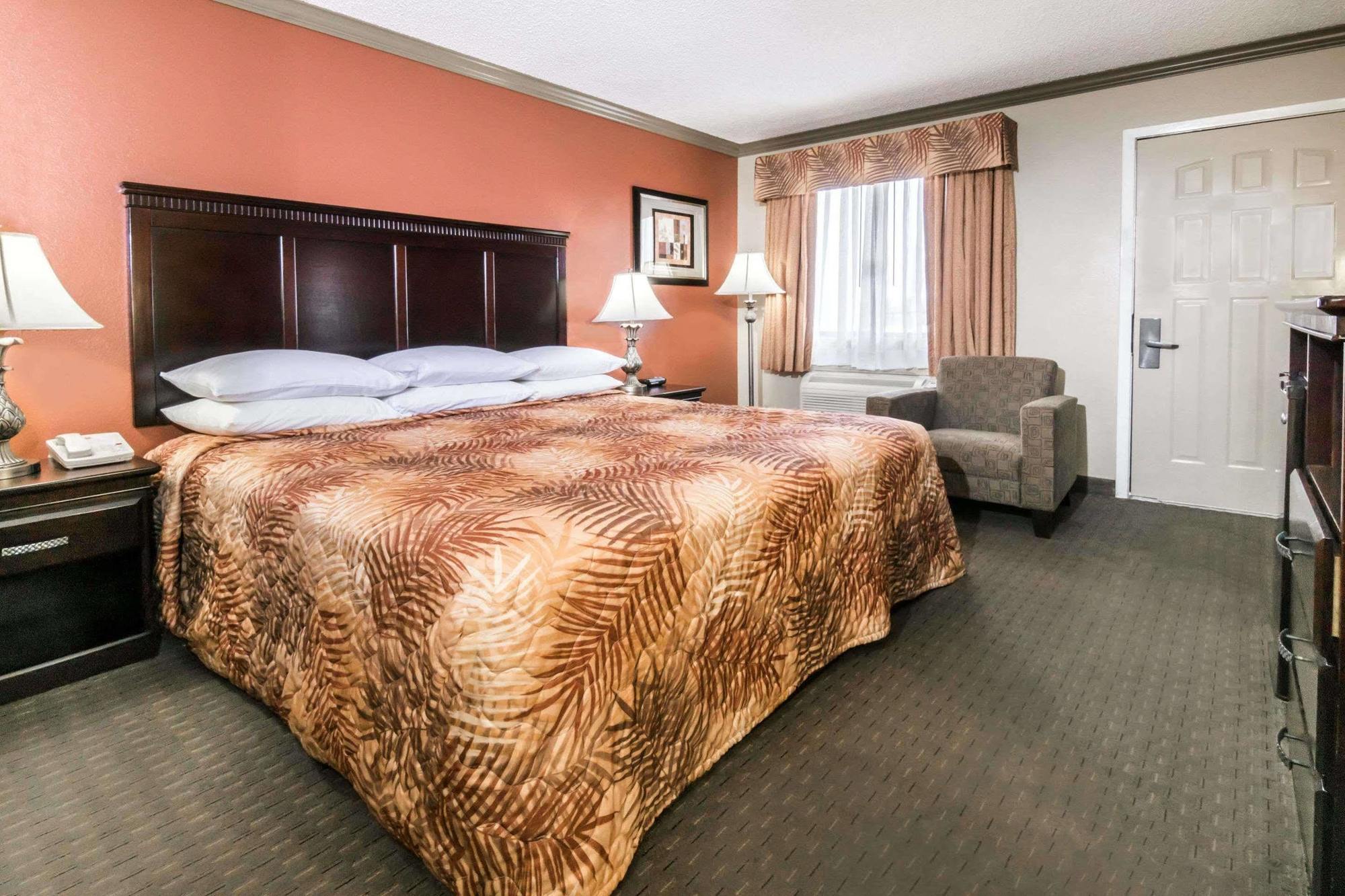 Hill Country Inn And Suite Copperas Cove Esterno foto